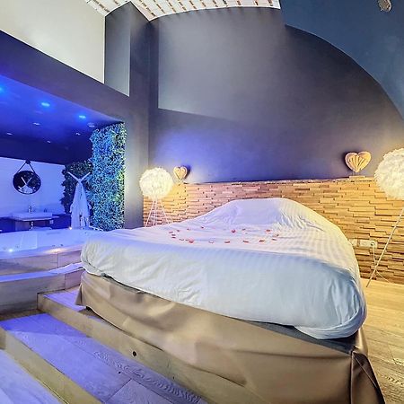 La Parenthese Envoutee Aparthotel Amiens Bagian luar foto
