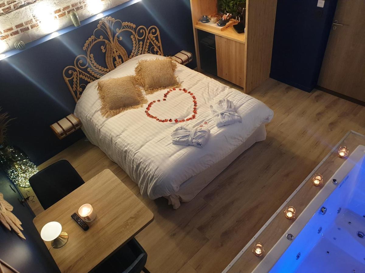 La Parenthese Envoutee Aparthotel Amiens Bagian luar foto