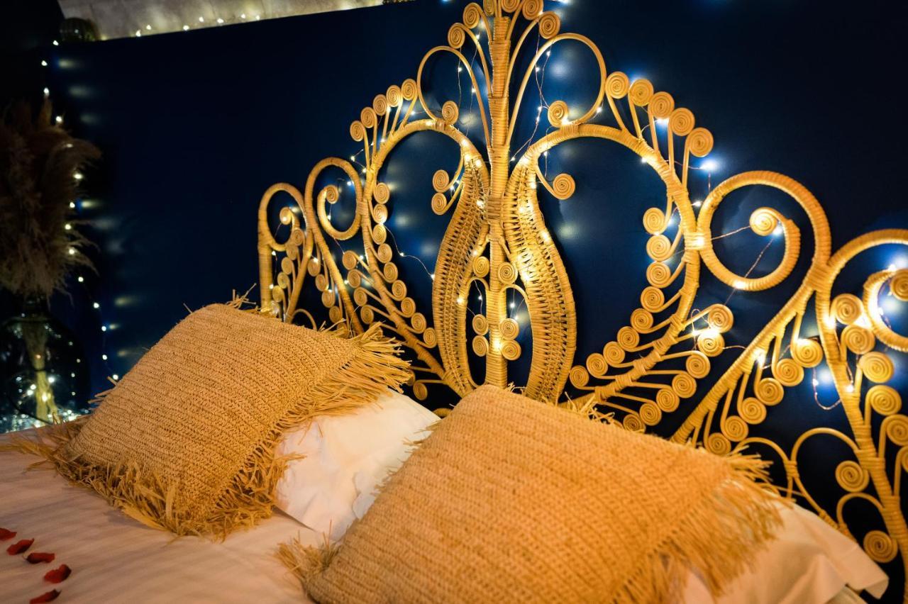 La Parenthese Envoutee Aparthotel Amiens Bagian luar foto