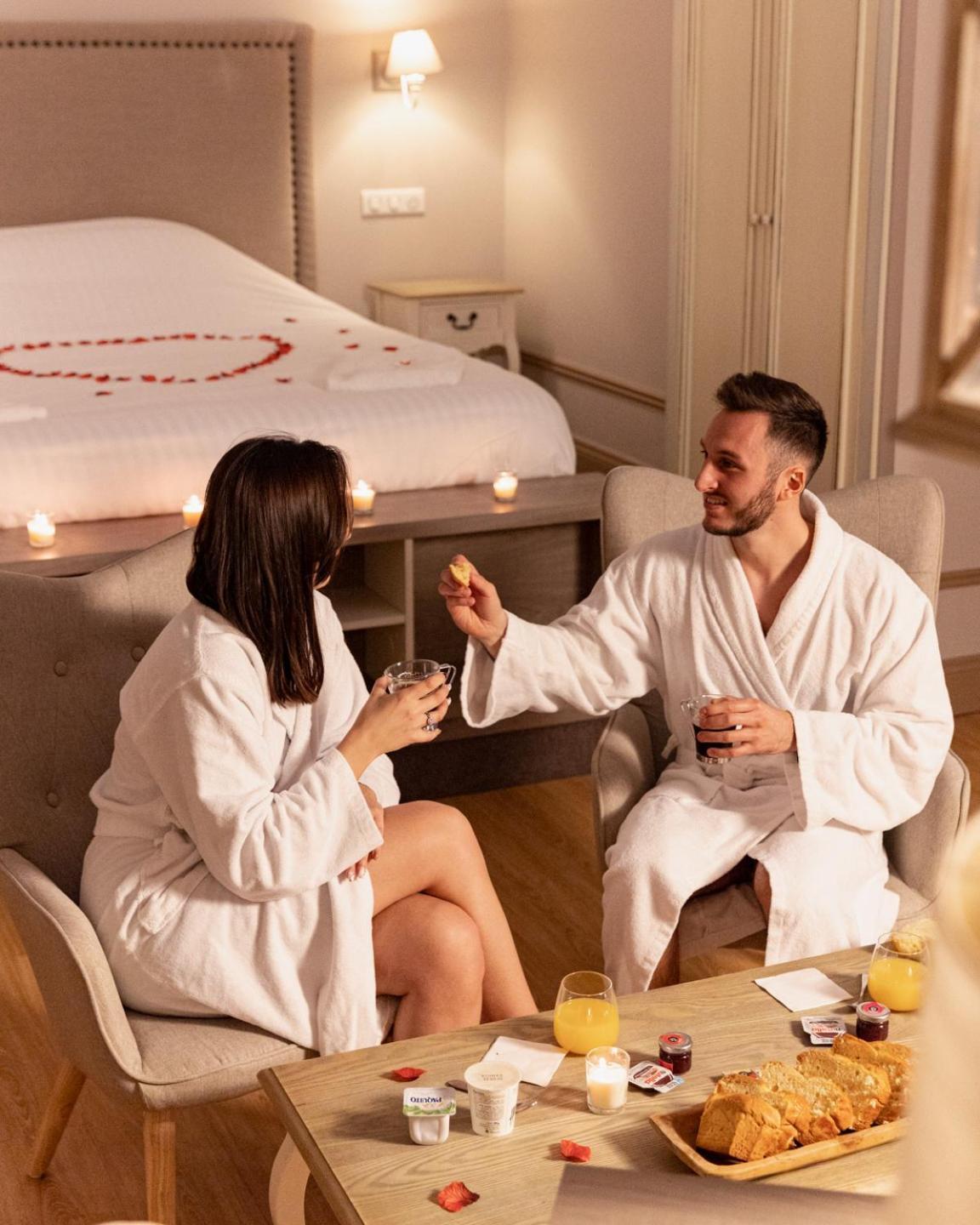 La Parenthese Envoutee Aparthotel Amiens Bagian luar foto