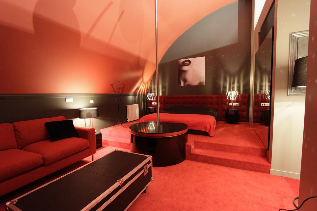La Parenthese Envoutee Aparthotel Amiens Bagian luar foto
