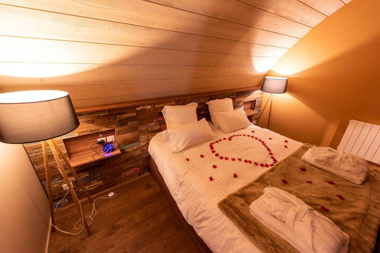 La Parenthese Envoutee Aparthotel Amiens Bagian luar foto